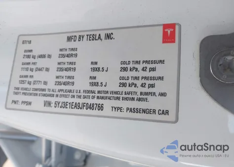 2018 Tesla Model 3 Long Range/Mid Range from USA, damaged, VIN 5YJ3E1EA9JF048766